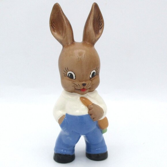 Vintage Mid Century Glossy Ceramic Bunny Figurine Holding Carrot 1950   24 - Picture 1 of 5